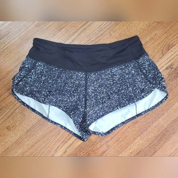 Lululemon Speed Up Lined Shorts - Light Black Splatter Speckled - Picture 2 of 7
